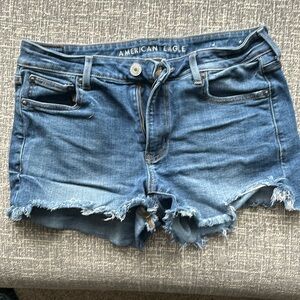American Eagle, Tom girl midi shorts